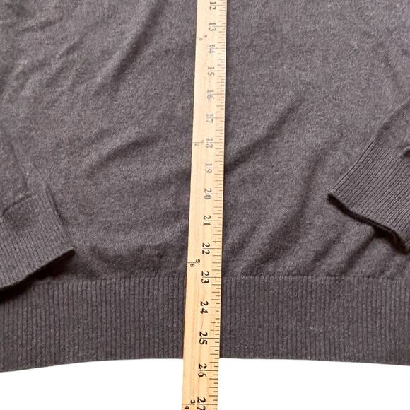 Gap Cotton Cashmere Crew Neck Sweater Men's Size Medium Charcoal Gray V Inset - Picture 6 of 8
